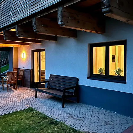 Klausner Apartment *
